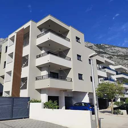 Mativa * Makarska